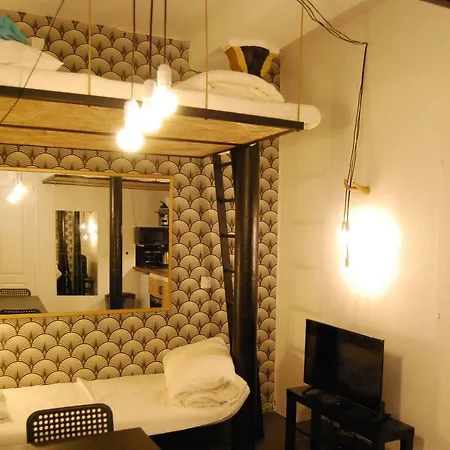 20m² District Of Batignolles Apartment Paris