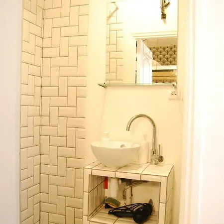 Apartment 20m² District Of Batignolles *